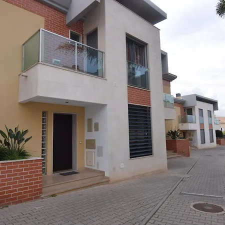 Cozy Villa With Pool And Barbecue Albufeira Exterior photo
